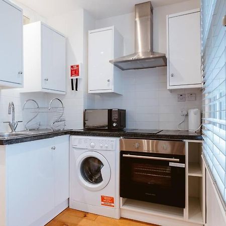 Your Lovely Studio Flat- West3 Londra Esterno foto